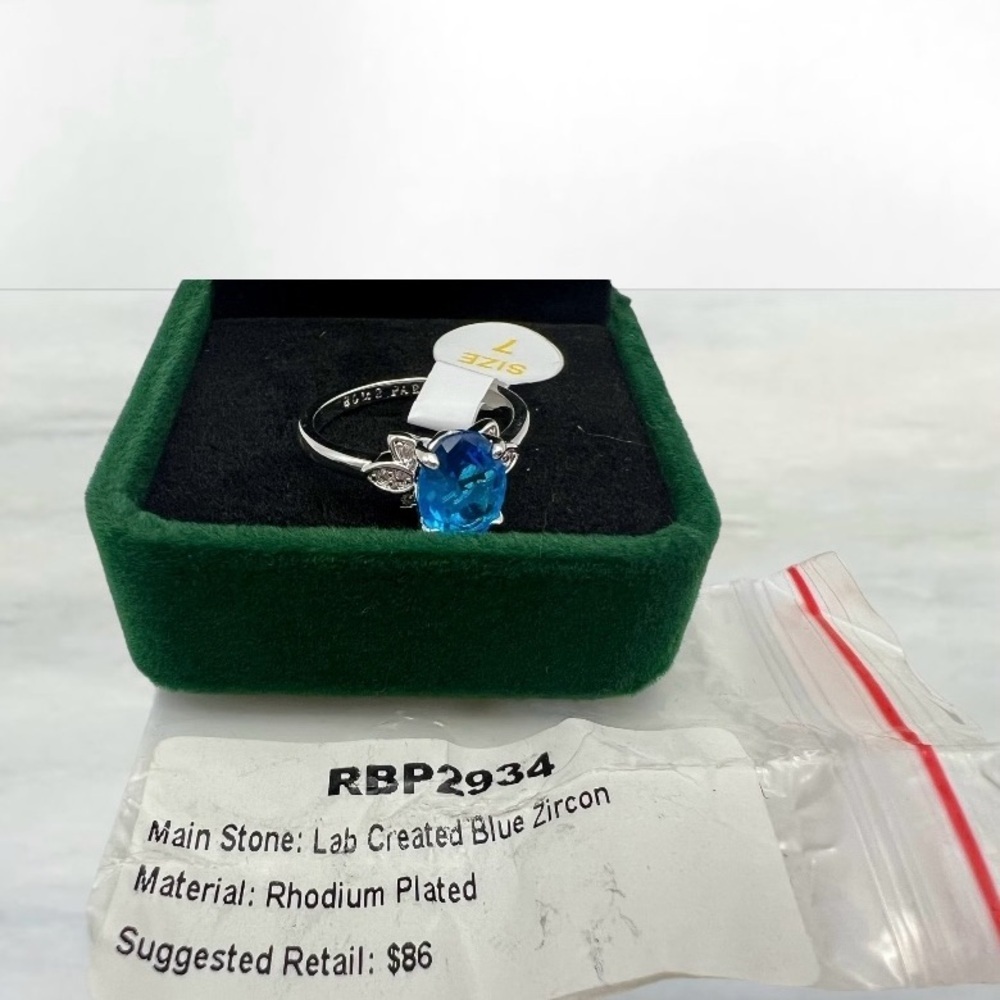 Blue Zircon Ring Size 7 Rhodium Plated Lab Created Gemstone Floral - Picture 4 of 4